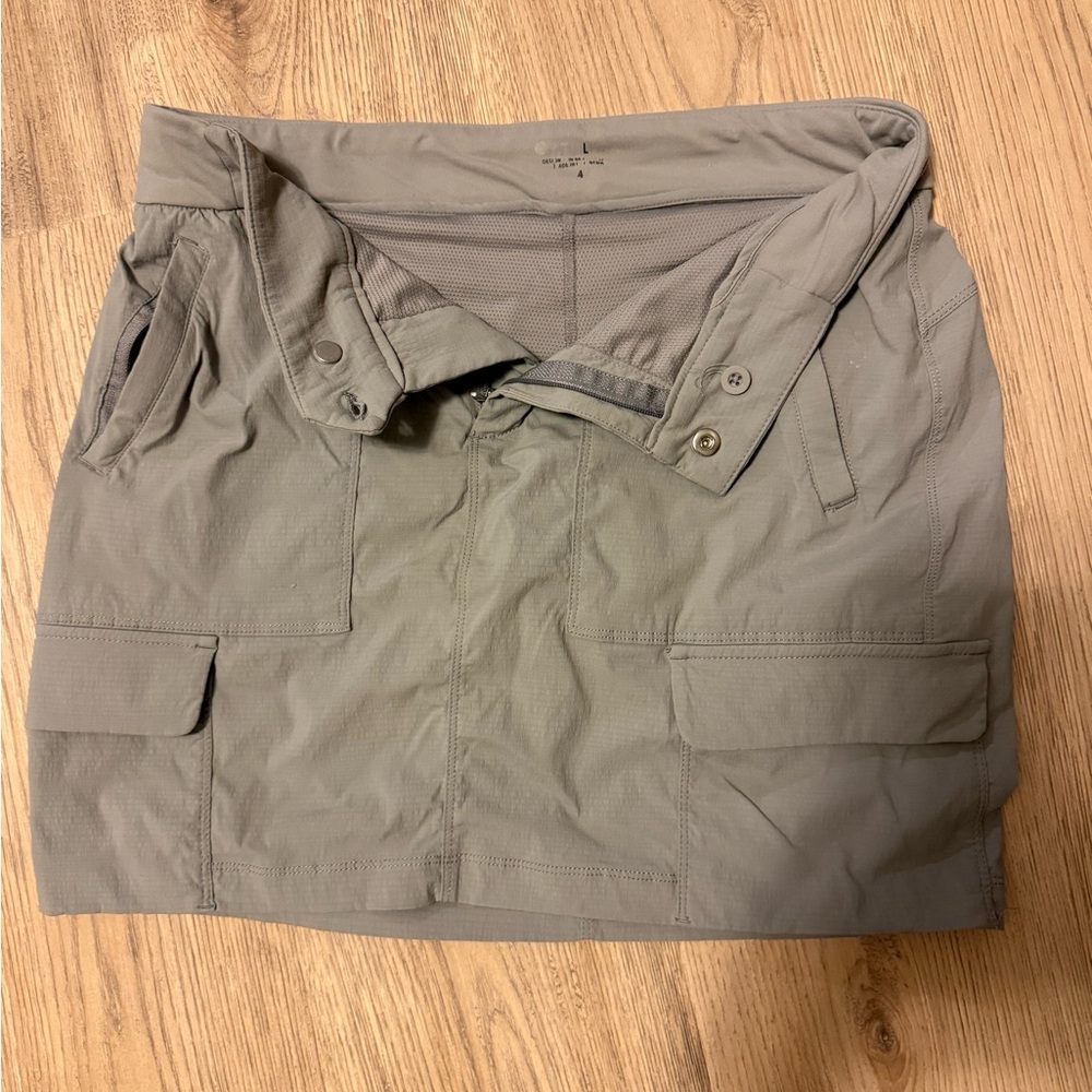 Athleta Silver Buttoned Skirt - 4 - Picture 3 of 10
